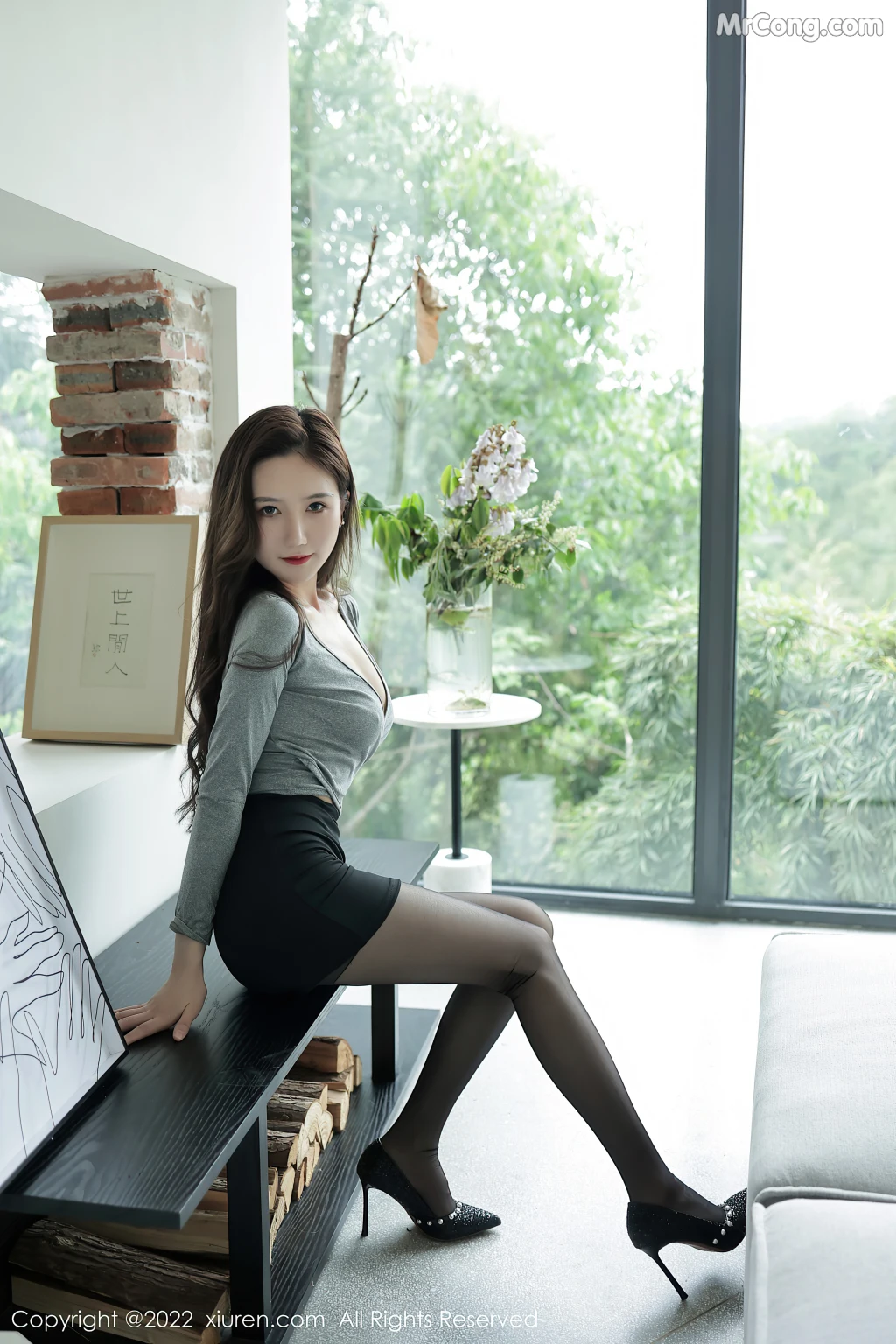 XIUREN No.5082: 古月小同学 (48 photos)