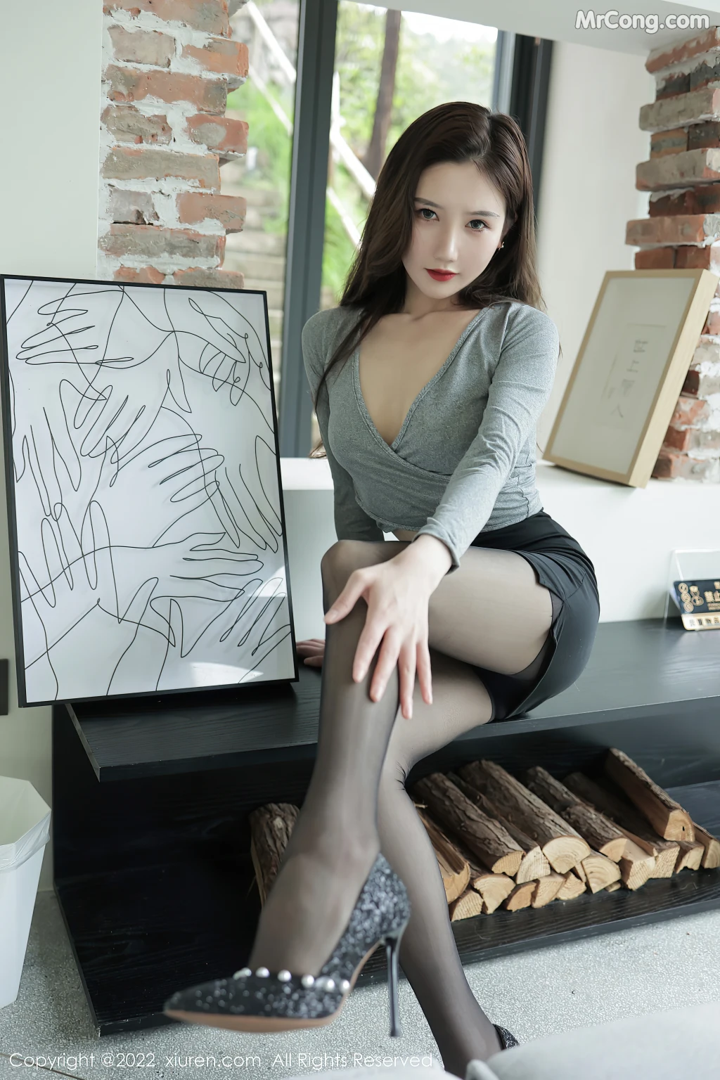 XIUREN No.5082: 古月小同学 (48 photos)