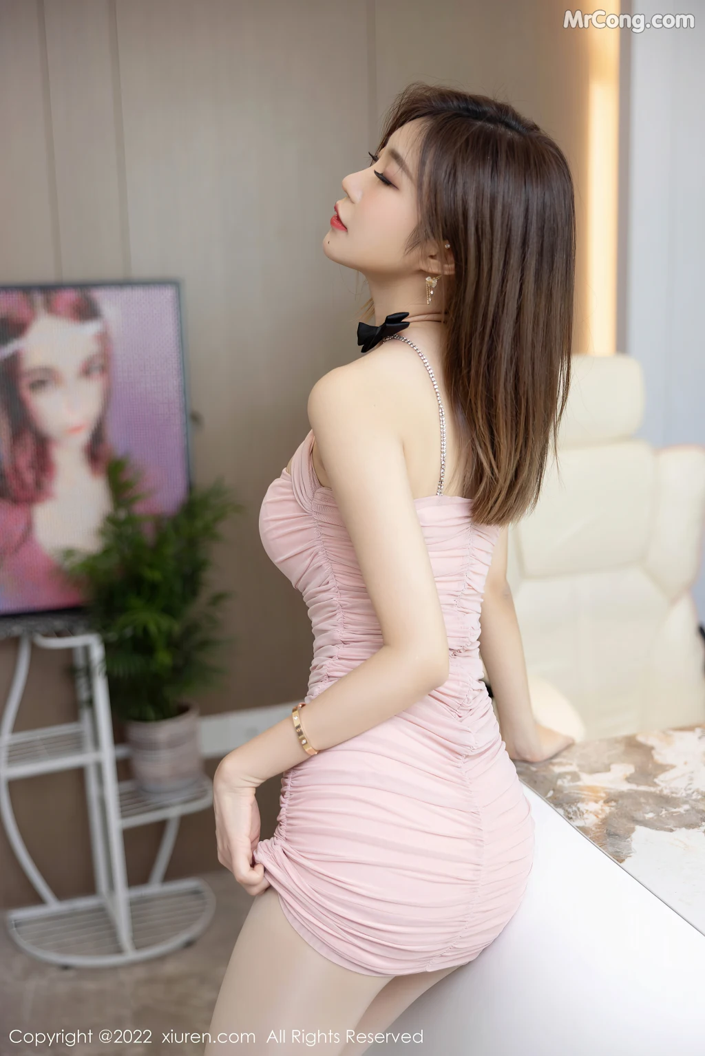 XIUREN No.5101: Ula (绮里嘉) (57 photos)