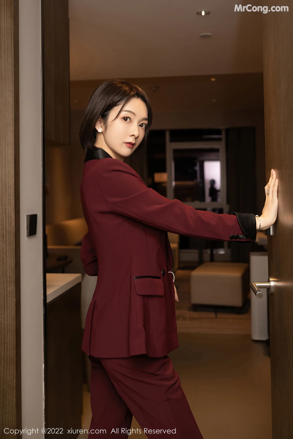 XIUREN No.5111: Angela00 (73 photos)