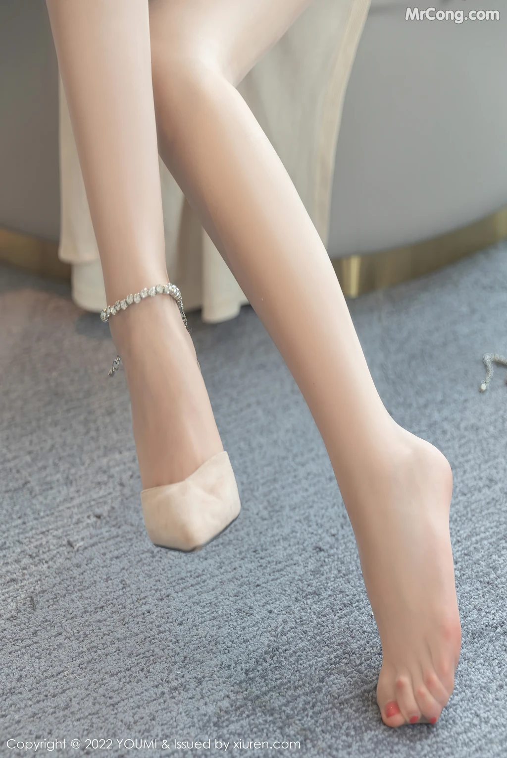 YouMi Vol.813: 奶瓶土肥圆矮挫丑黑穷 (77 photos) – Page 4