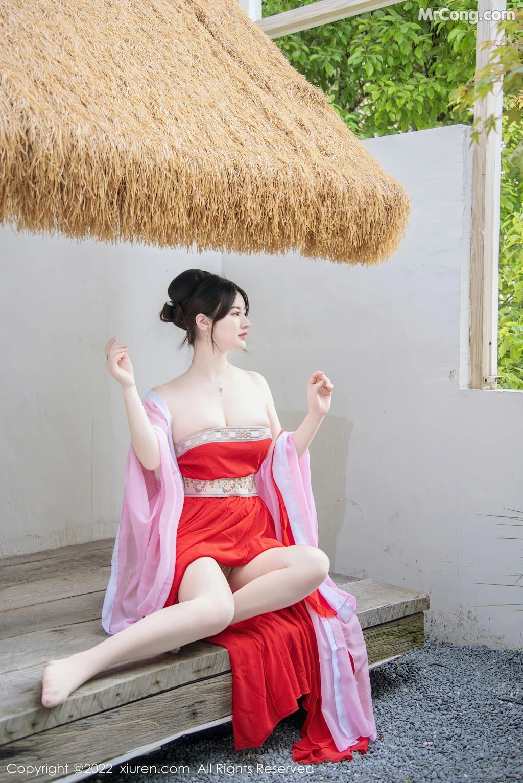 XIUREN No.5141: 诗诗kiki (81 photos)
