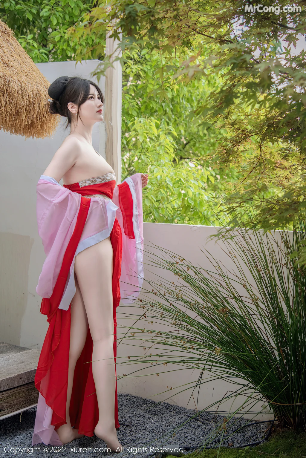 XIUREN No.5141: 诗诗kiki (81 photos)