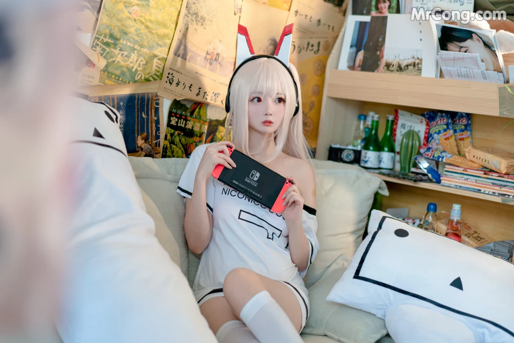 Coser@蠢沫沫 (chunmomo) Vol.062: 碧蓝航线 绫波 (40 photos)