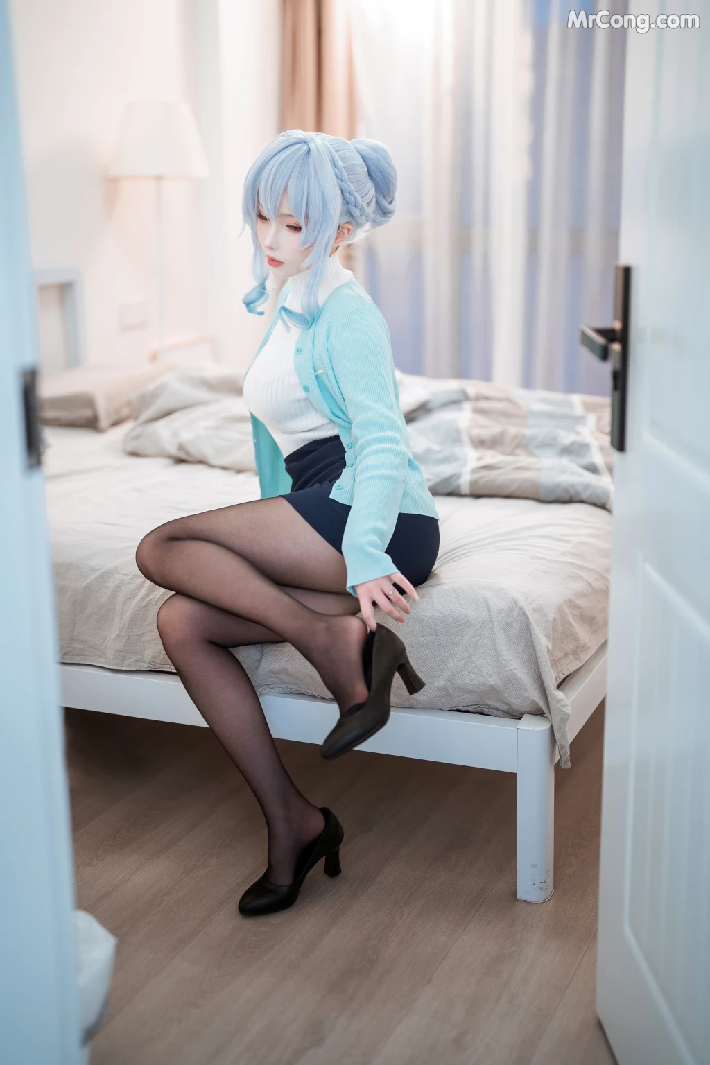 Coser@rioko凉凉子 Vol.100: 雪女 (80 photos + 13 videos)