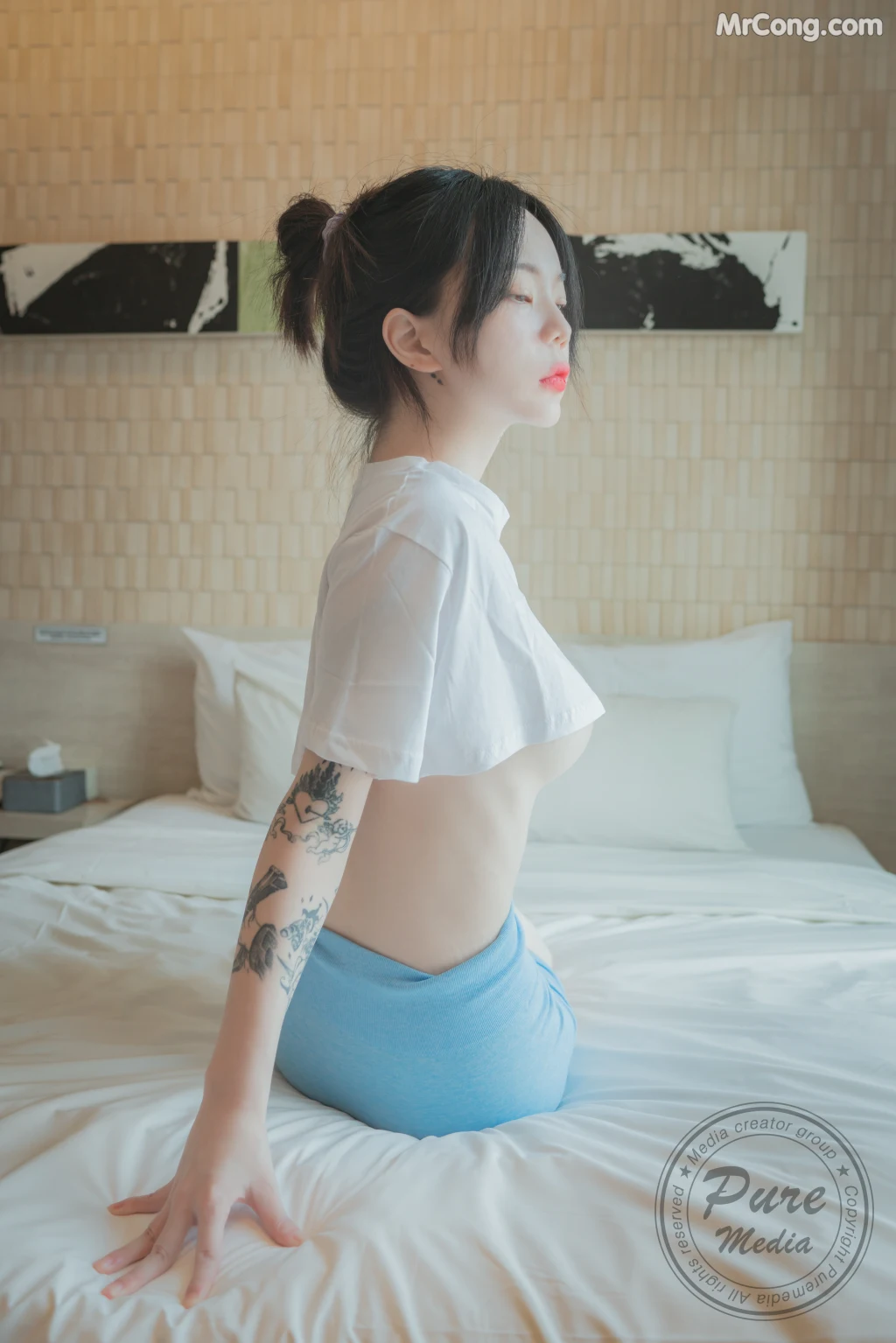 Pure Media Vol.190: Siro (시로) – Home Training (85 photos)