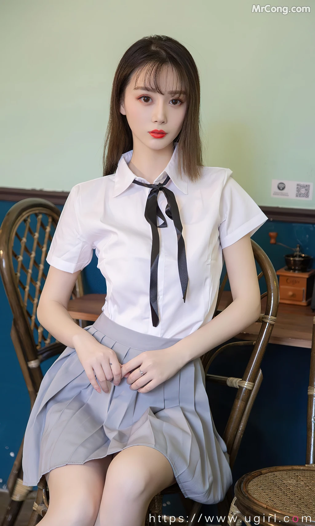UGIRLS – Ai You Wu App No.2381: Xu Rou Rou (徐肉肉) (35 photos)
