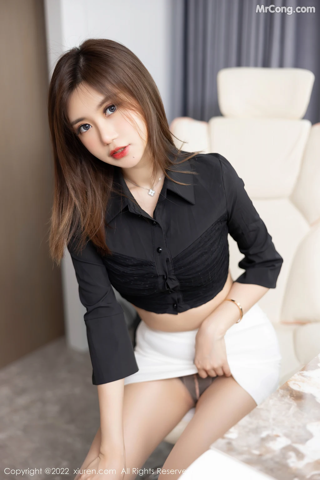 XIUREN No.5160: Ula (绮里嘉) (82 photos)