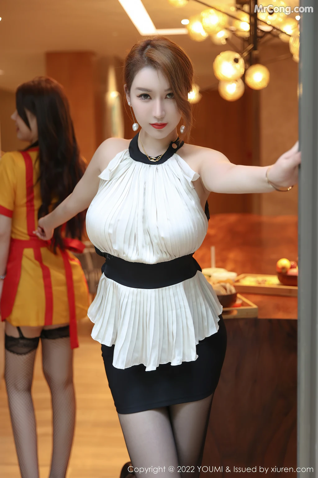 YouMi Vol.818: Egg_尤妮丝 (64 photos)