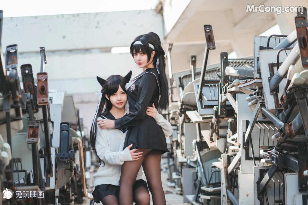 Cosplay@兔玩映画 Vol.001: 爱宕高雄 (49 photos)