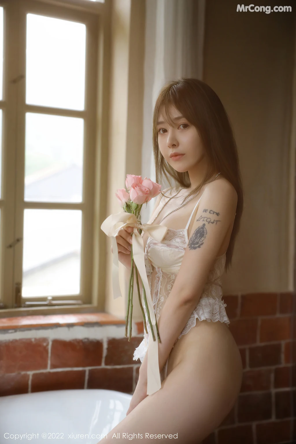 XIUREN No.5175: Evelyn (艾莉) (44 photos)
