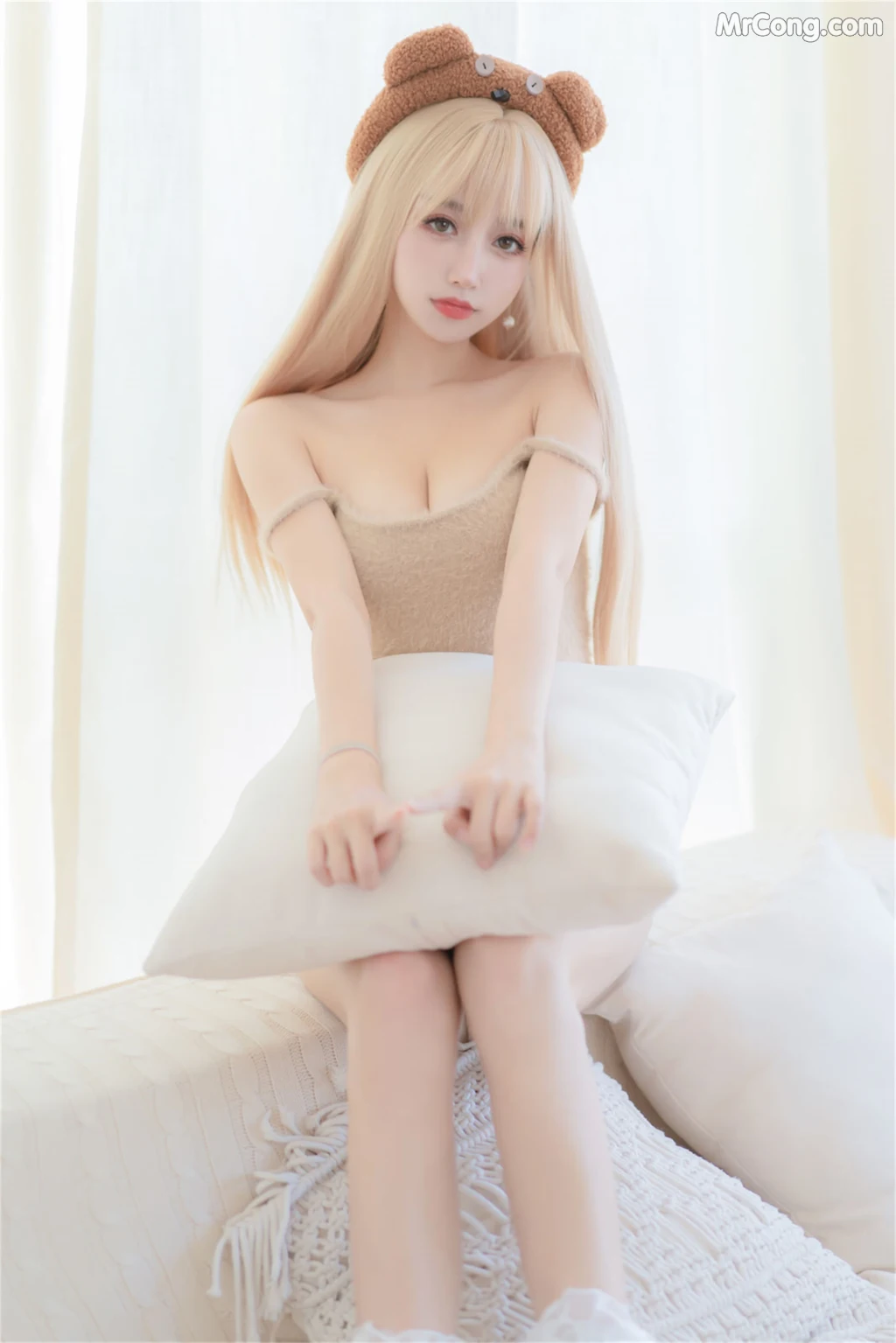 Coser@过期米线线喵 Vol.136: 小熊软糖 (66 photos) – Page 2