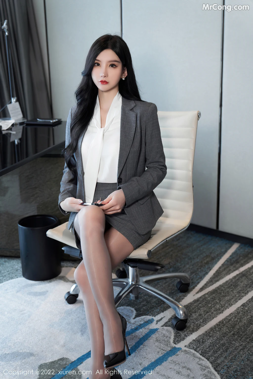 XIUREN No.5177: Zhou Yuxi (周于希Sally) (82 photos)