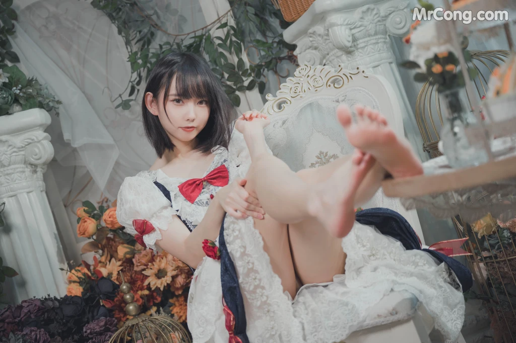 [Patreon] Azuki: Aug 2022 (77 photos)