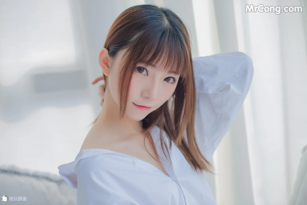 Cosplay@兔玩映画 Vol.009: 白衬衫 (48 photos)