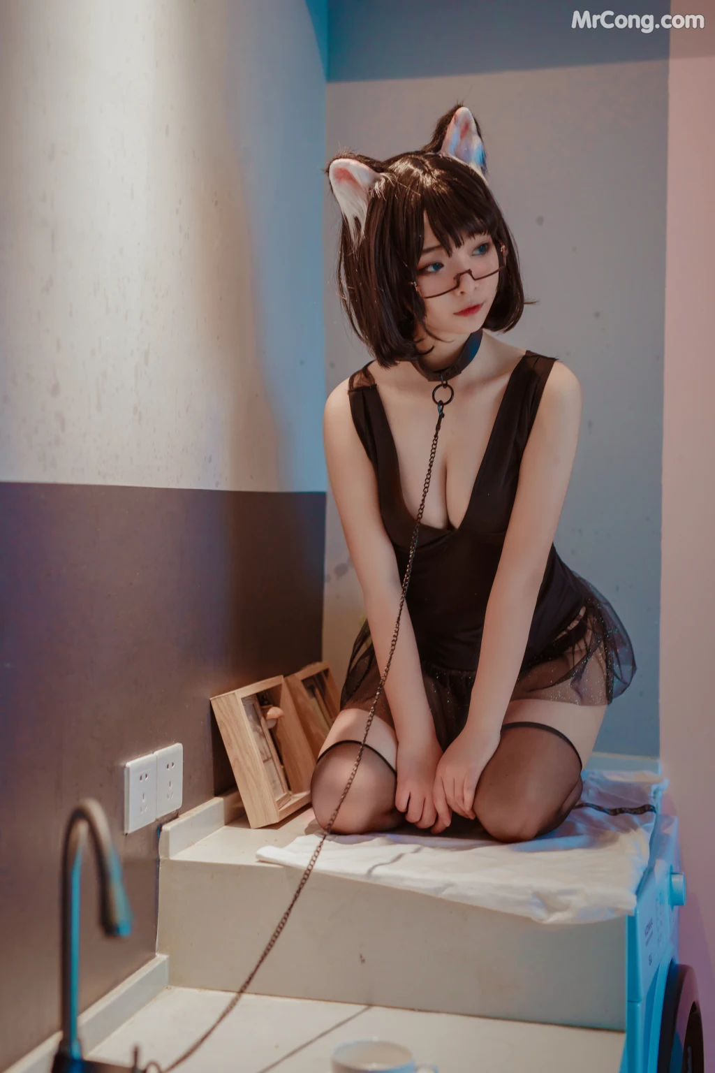 Coser@yuuhui玉汇 No.001: 猫猫头黑裙子 (10 photos)