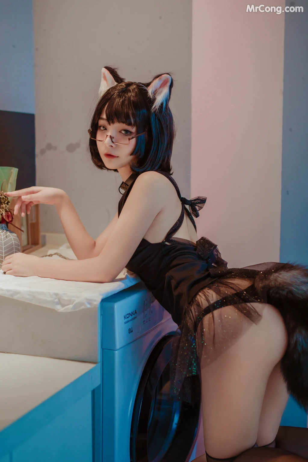 Coser@yuuhui玉汇 No.001: 猫猫头黑裙子 (10 photos)