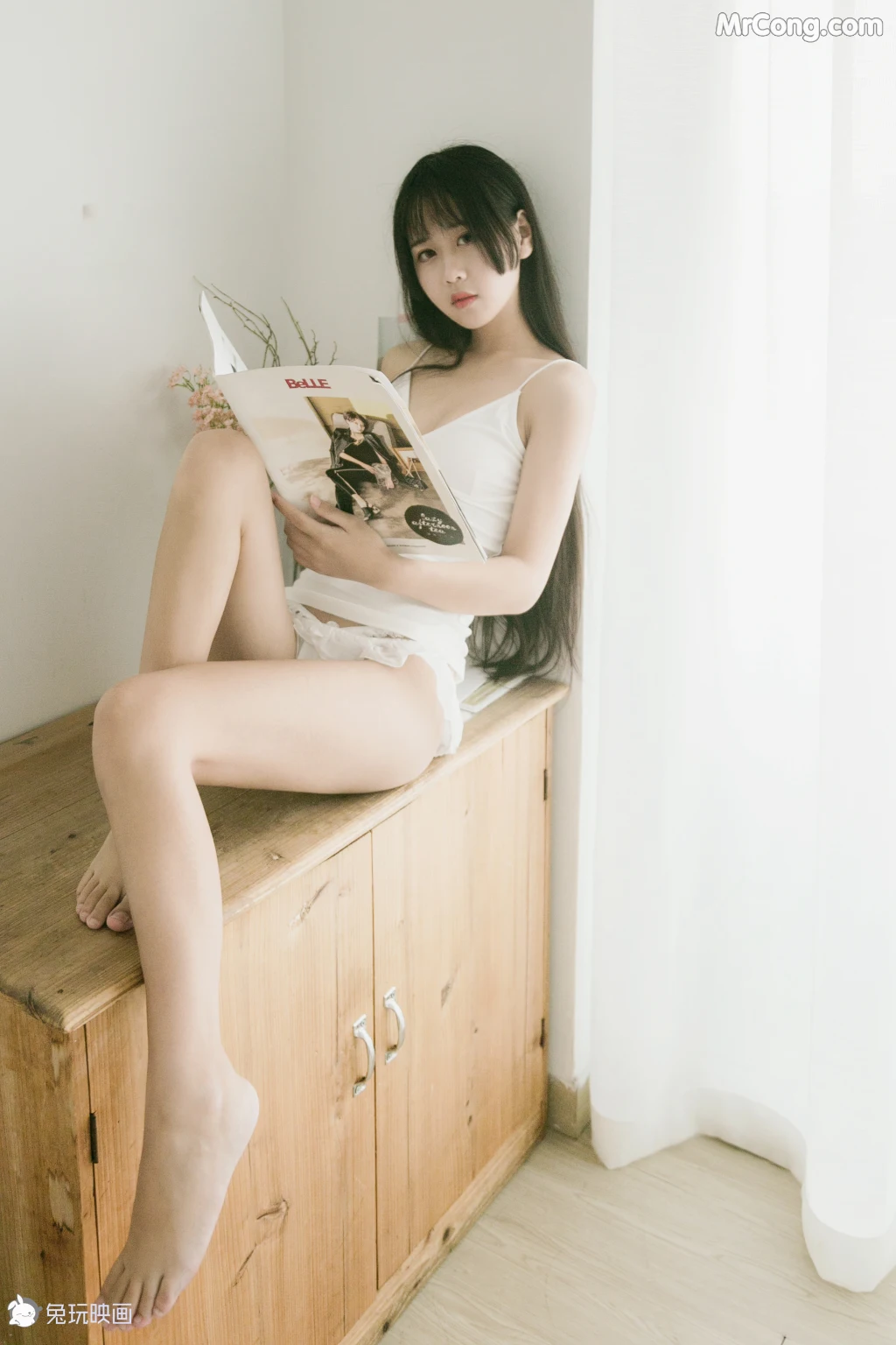 Cosplay@兔玩映画 Vol.010: 小吊带 (34 photos)