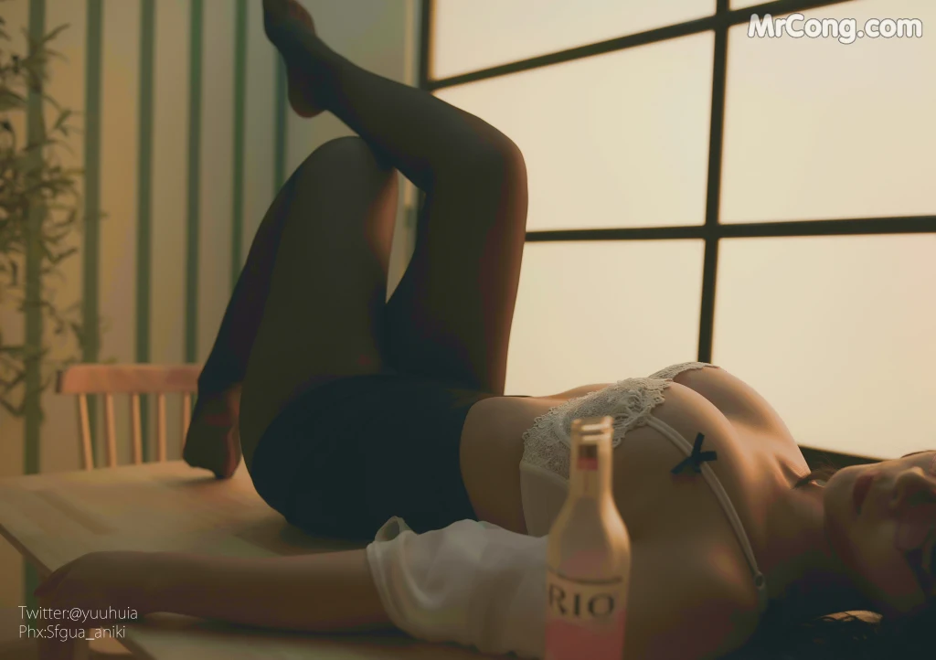 Coser@yuuhui玉汇 No.002: 宿醉 (88 photos)