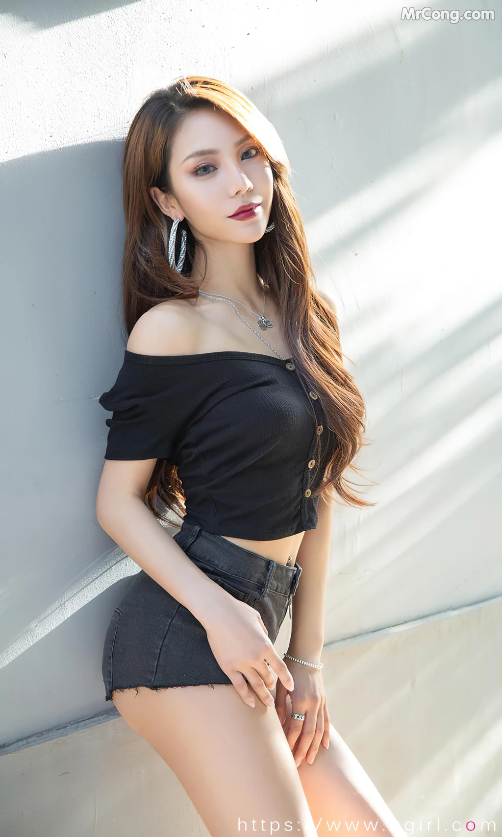 UGIRLS – Ai You Wu App No.2393: Juicy xiaoxiao (35 photos) – Page 2