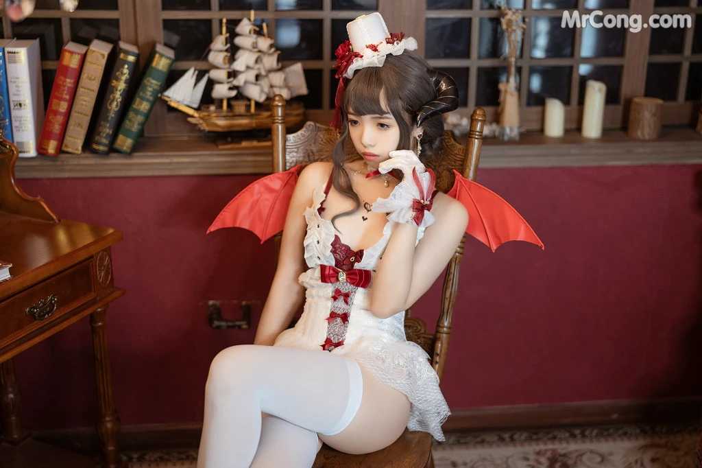 Coser@雯妹不讲道理 No.015: 魅魔本 (166 photos + 2 videos)