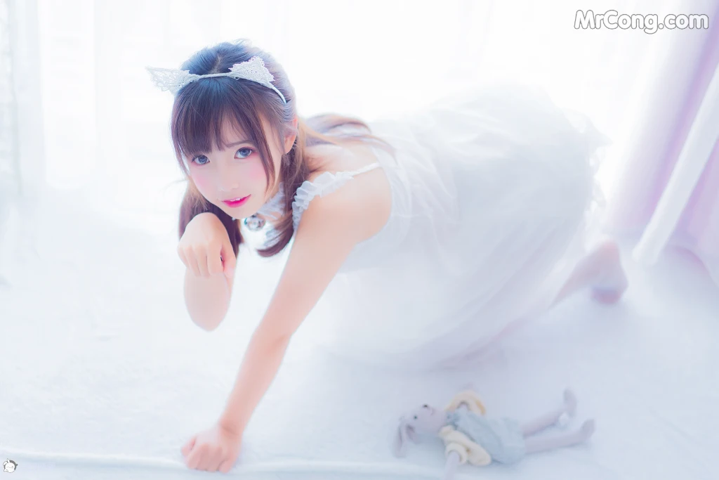 Cosplay@兔玩映画 Vol.013: 吊带睡衣 (50 photos)
