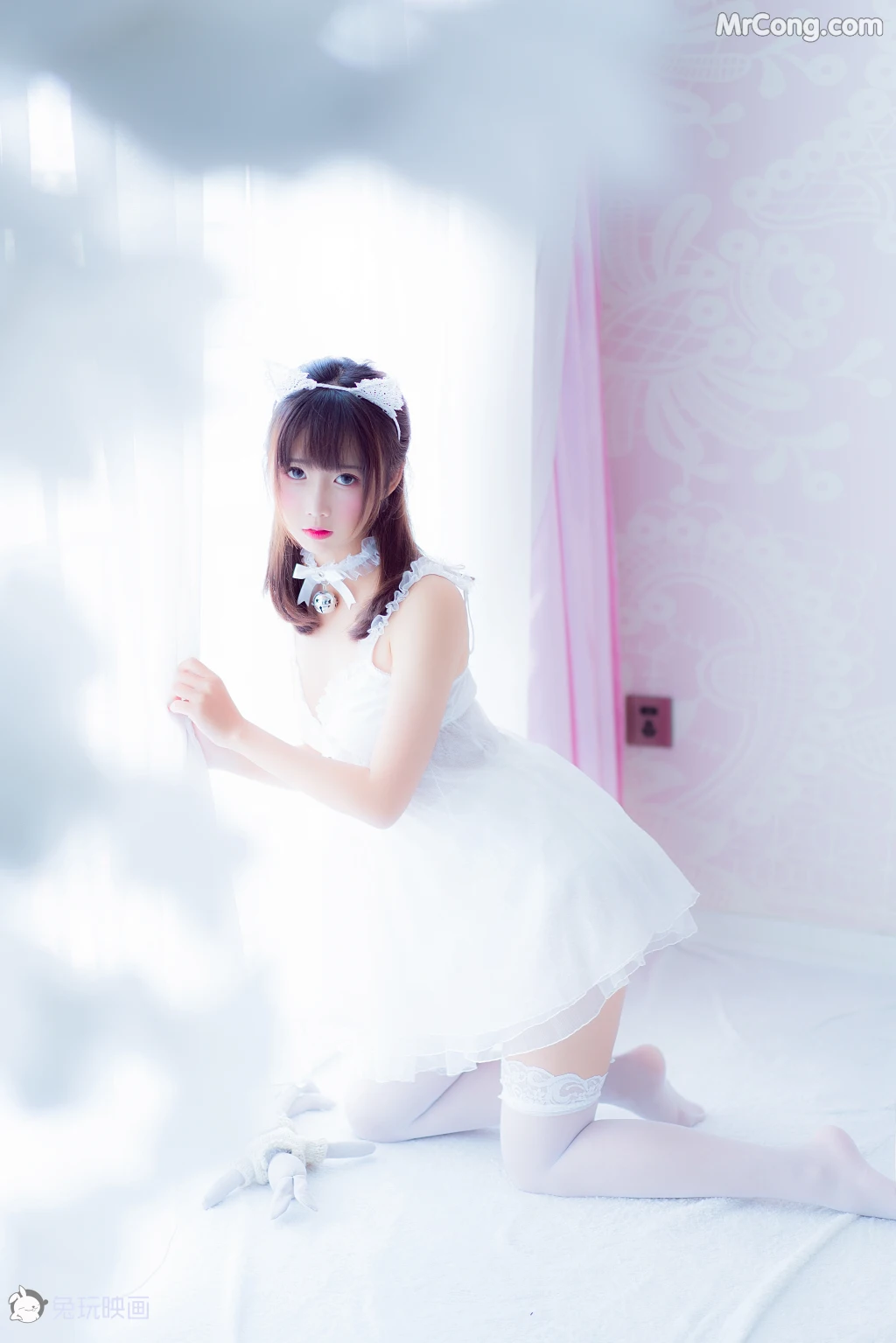 Cosplay@兔玩映画 Vol.013: 吊带睡衣 (50 photos)