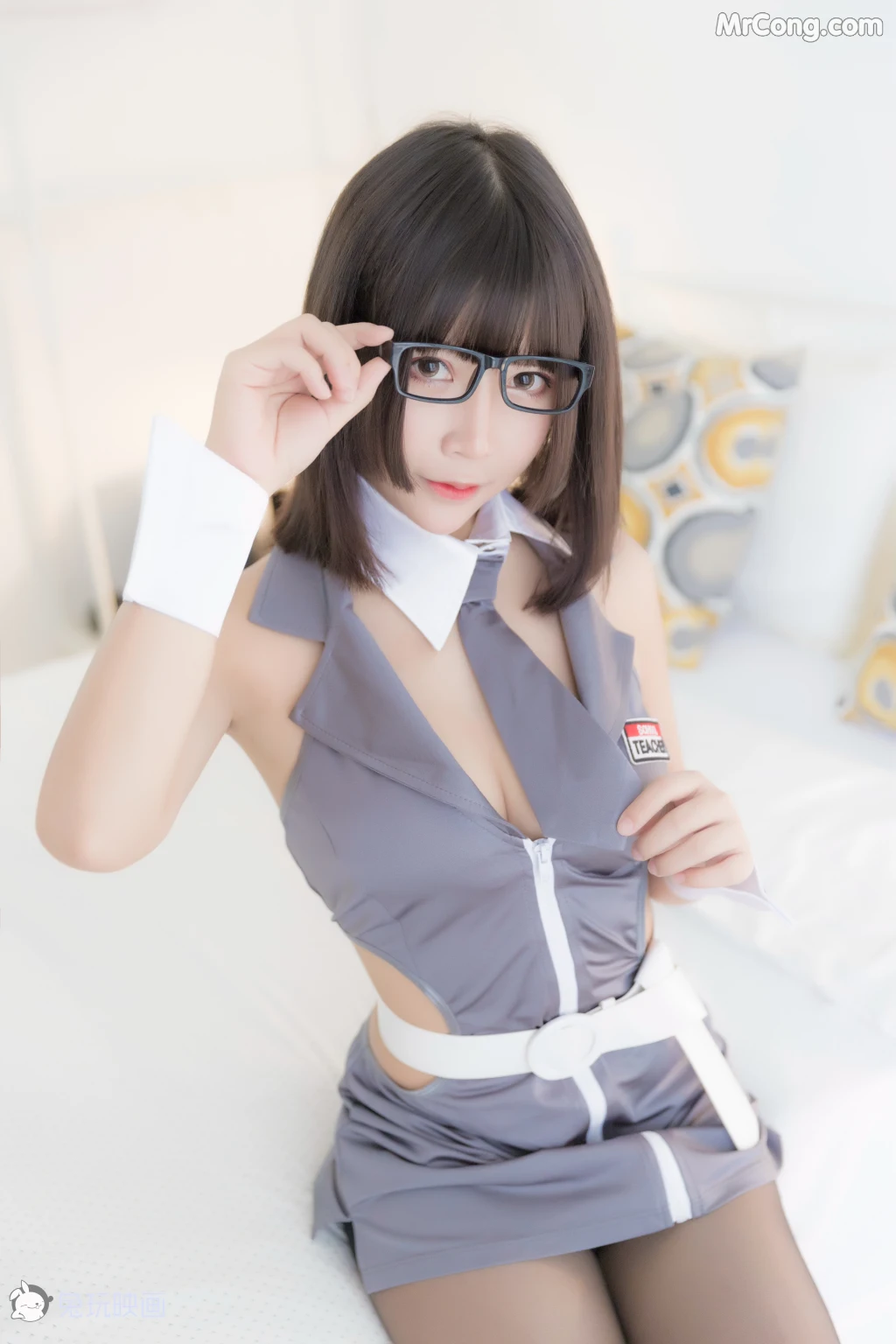 Cosplay@兔玩映画 Vol.014: 黑丝御姐 (45 photos)
