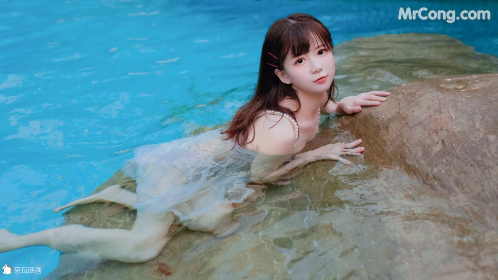 Cosplay@兔玩映画 Vol.015: 私房物语 (37 photos)