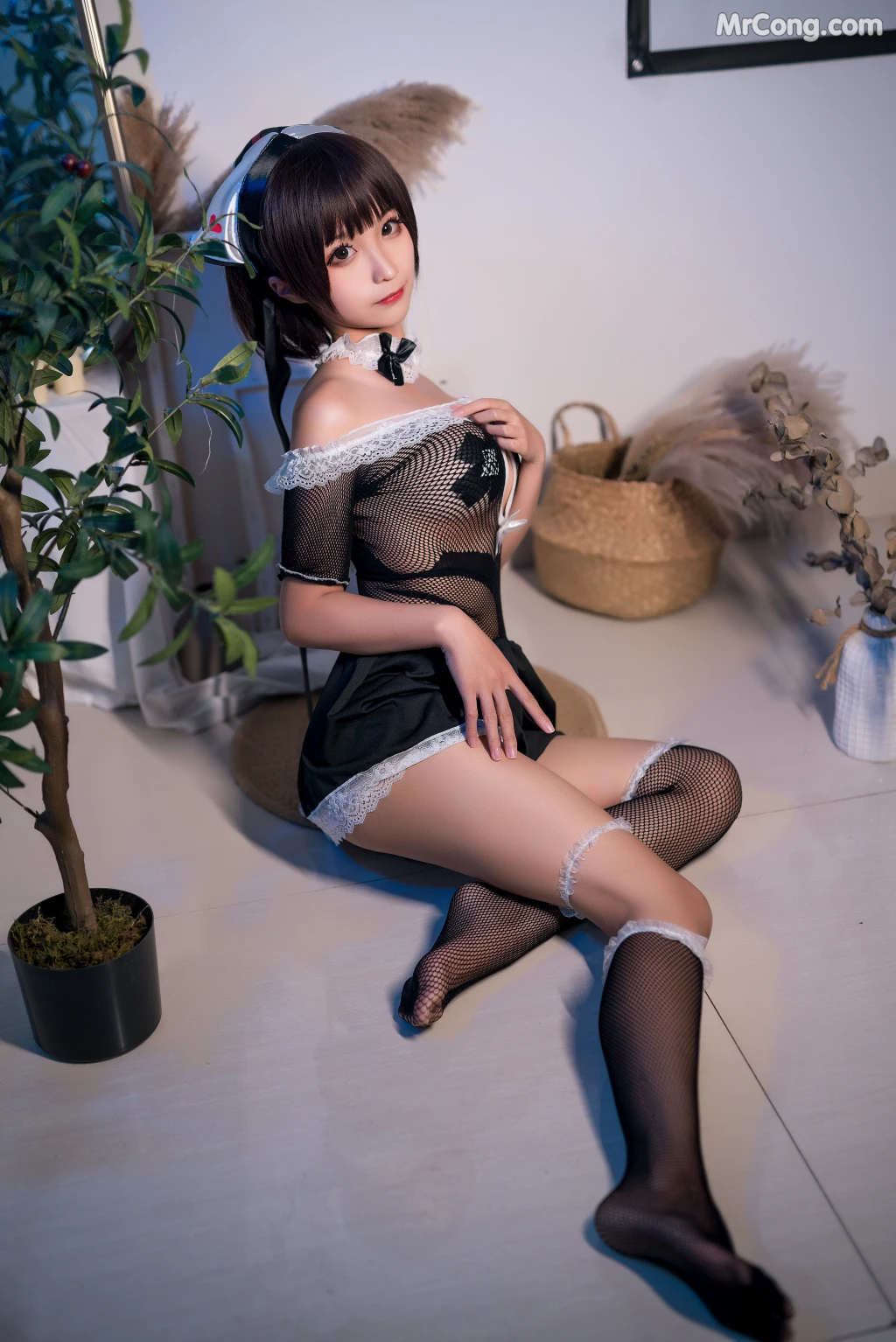 Coser@蠢沫沫 (chunmomo) Vol.065: 黑白女仆 (37 photos) – Page 2