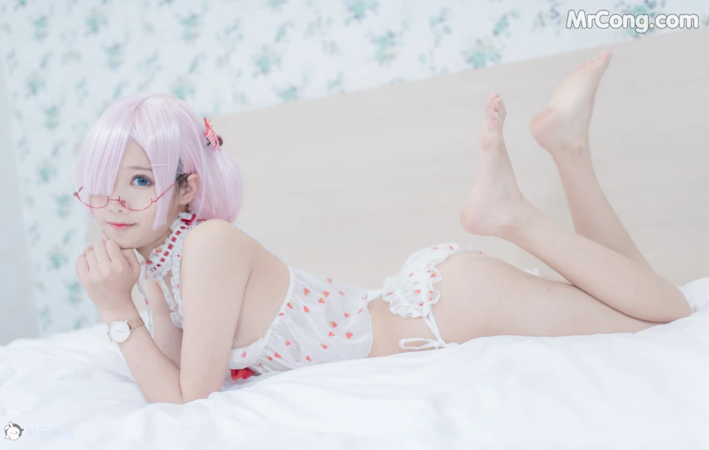 Cosplay@兔玩映画 Vol.016: 草莓裙 (42 photos) – Page 2