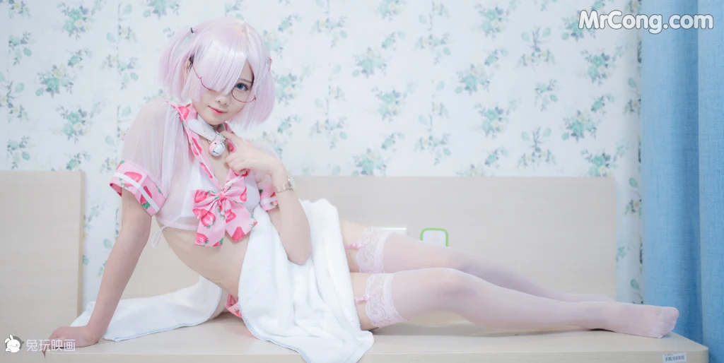 Cosplay@兔玩映画 Vol.016: 草莓裙 (42 photos) – Page 3
