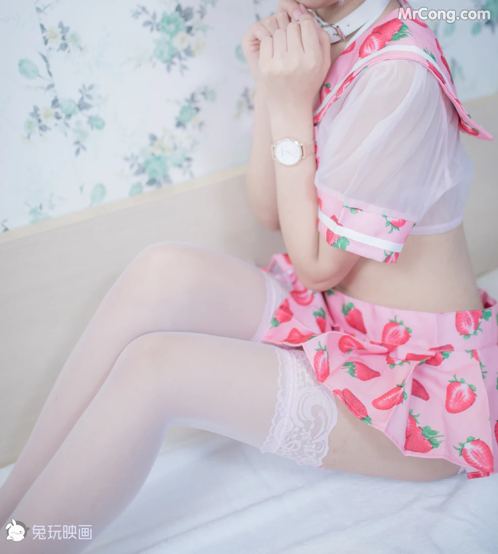 Cosplay@兔玩映画 Vol.016: 草莓裙 (42 photos) – Page 3