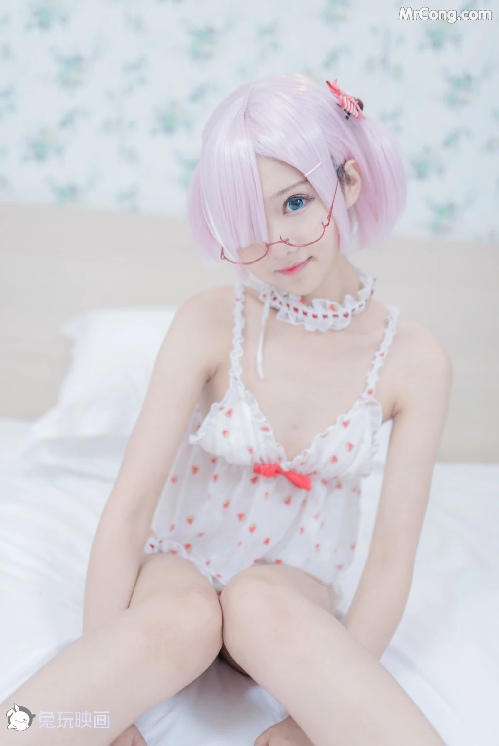 Cosplay@兔玩映画 Vol.016: 草莓裙 (42 photos) – Page 4