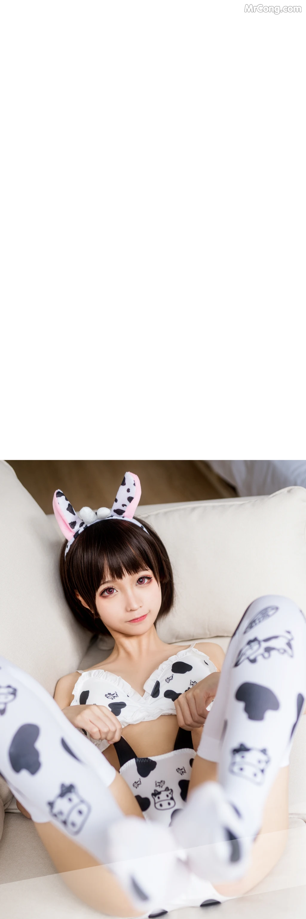 Coser@蠢沫沫 (chunmomo) Vol.068: 奶牛比基尼 (50 photos) – Page 5