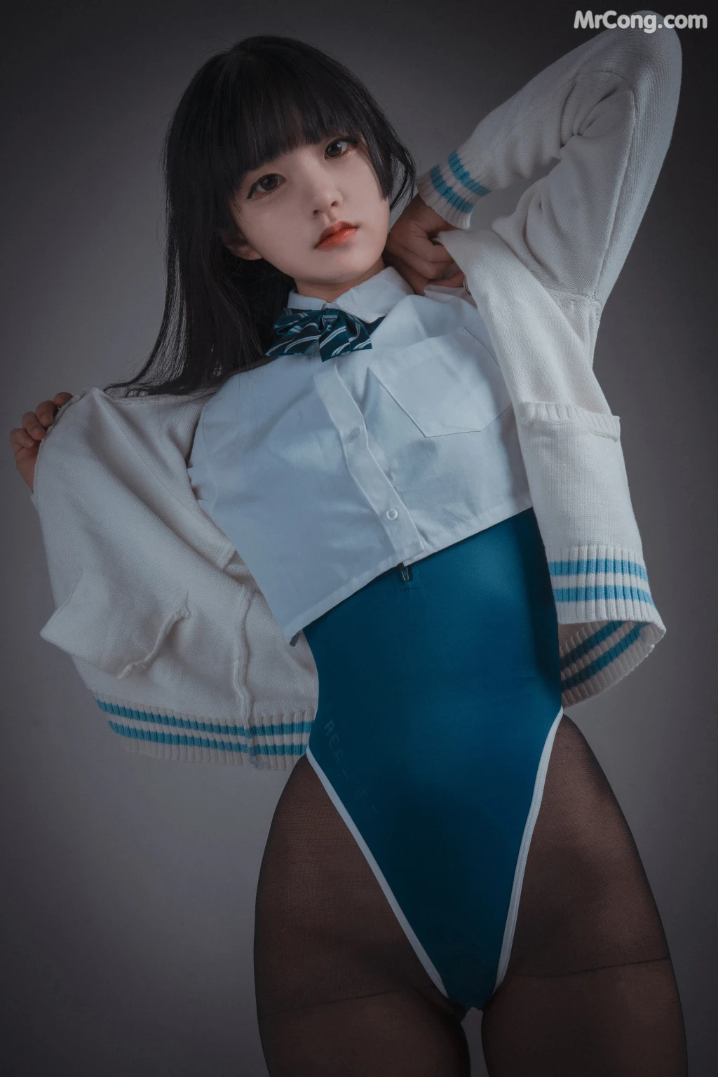 DJAWA Photo – Jeong Jenny (정제니): “Swimming Lesson #10” (Full) (111 photos)