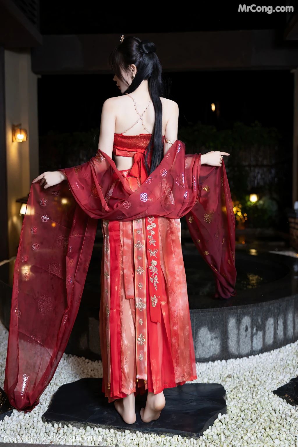 XiaoYu Vol.827: Booty (芝芝) (71 photos)