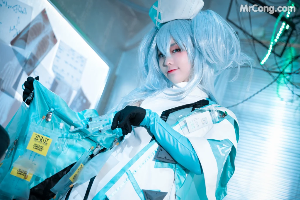 Coser@G44不会受伤 Vol.062: PA-15 Florence & Bunny ver (49 photos)