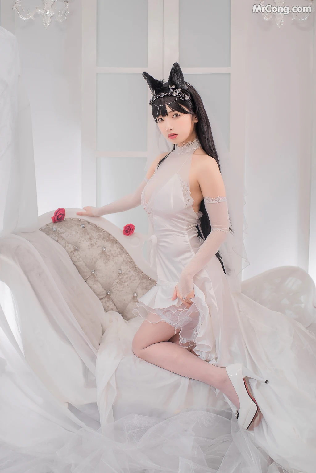 Coser@雯妹不讲道理 No.021: 爱宕花嫁 (32 photos)