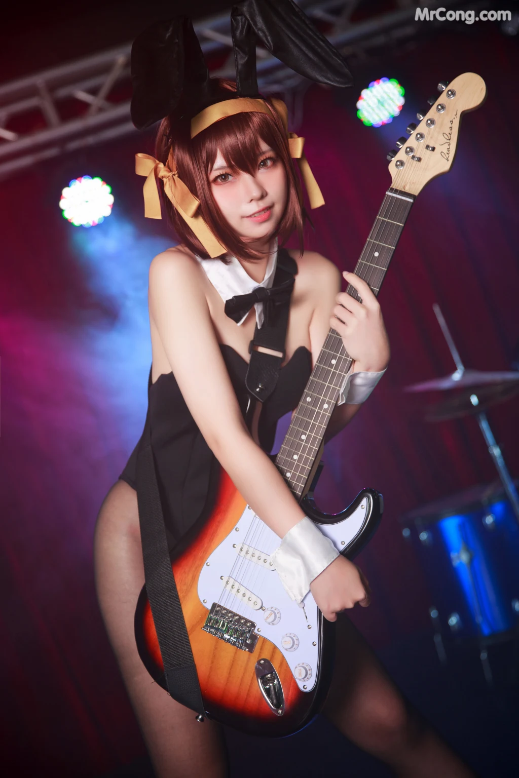 Coser@G44不会受伤 Vol.066: 凉宫 兔女郎 (17 photos)