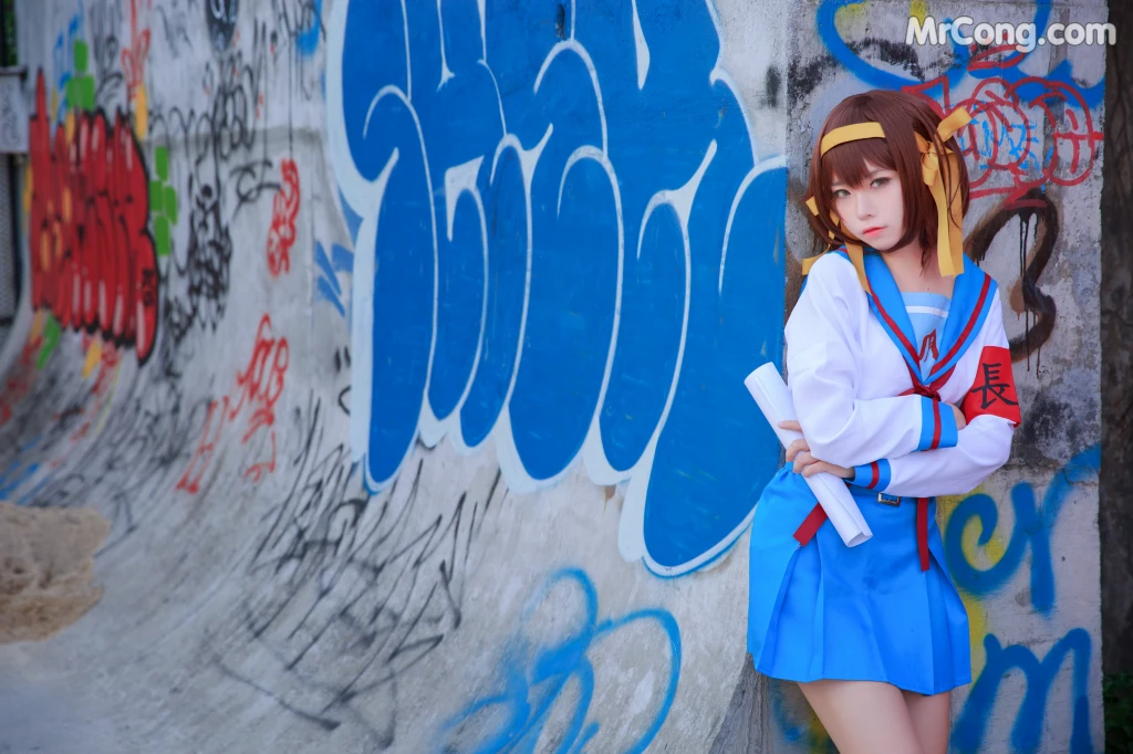 Coser@G44不会受伤 Vol.067: 凉宫 制服 (20 photos)