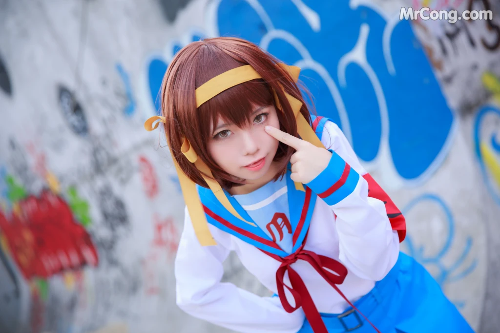 Coser@G44不会受伤 Vol.067: 凉宫 制服 (20 photos)