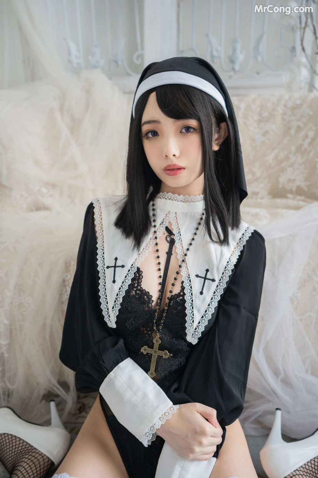 Coser@雯妹不讲道理 No.022: 危险祈祷 修女 (31 photos + 3 videos) – Page 2