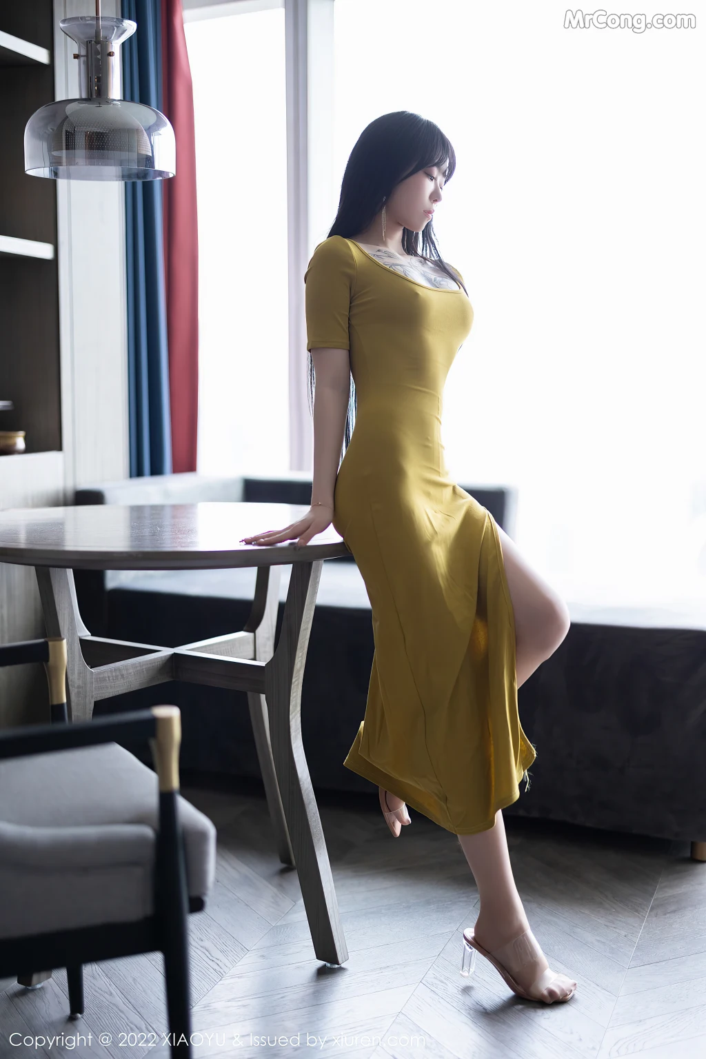 XiaoYu Vol.829: 奶瓶 (91 photos)