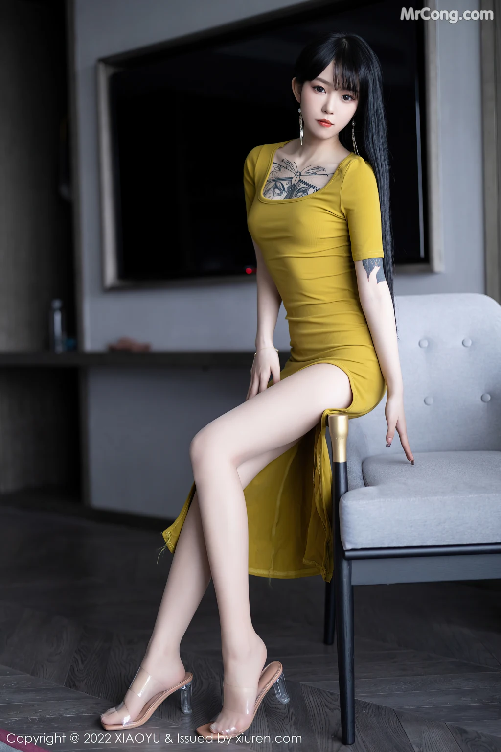 XiaoYu Vol.829: 奶瓶 (91 photos)