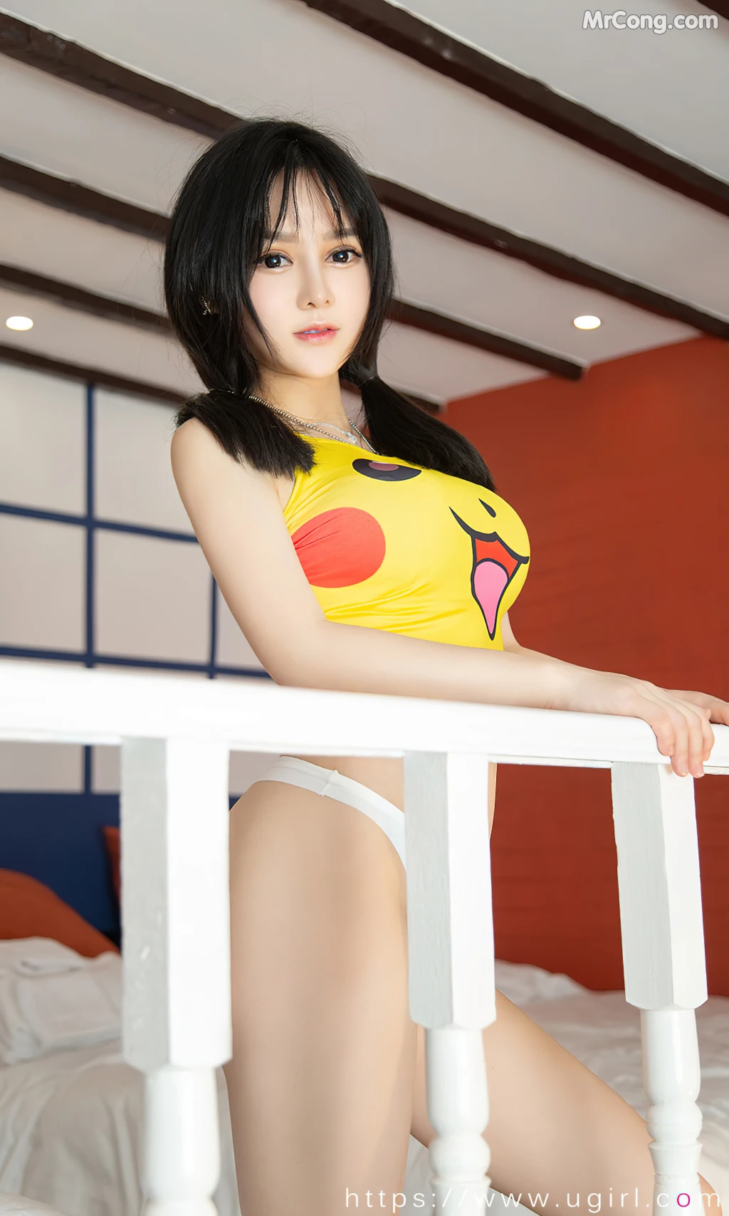 UGIRLS – Ai You Wu App No.2394: Angela (安琪拉) (35 photos)