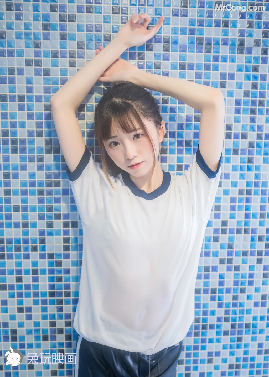 Cosplay@兔玩映画 Vol.021: 湿身体操服 (45 photos)