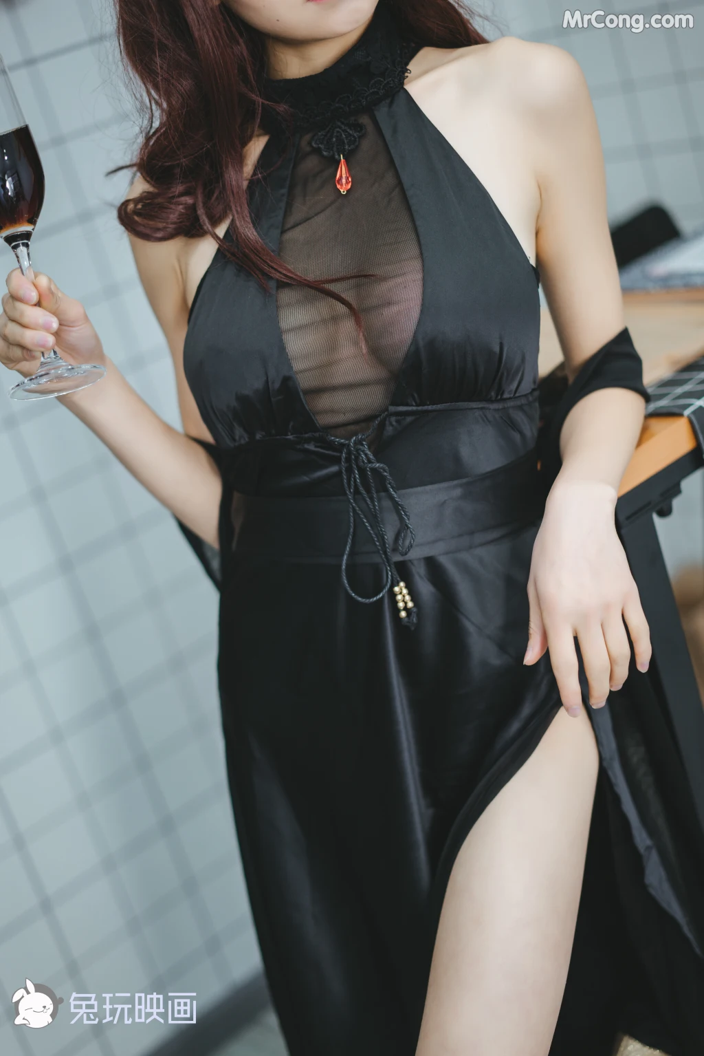 Cosplay@兔玩映画 Vol.022: 少女前线 (40 photos)