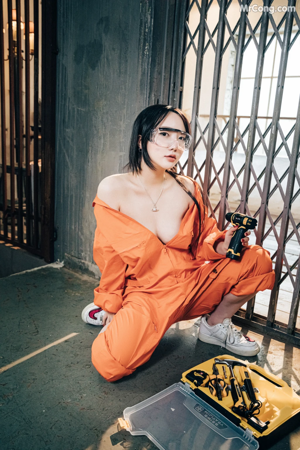 [Loozy] Son Ye-Eun (손예은): Where Are My Tools (Full ver.) (102 photos) – Page 2