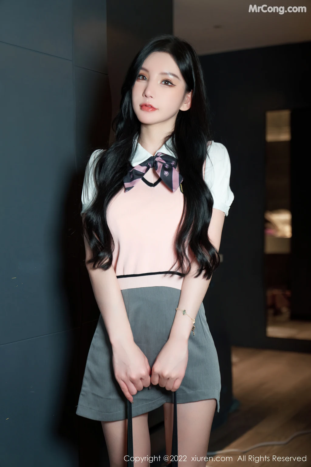 XIUREN No.5285: Zhou Yuxi (周于希Sally) (87 photos)